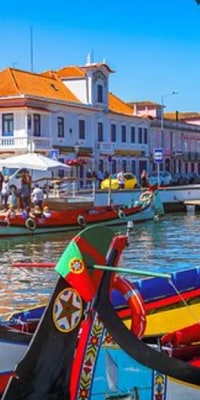 Aveiro und Costa Nova: Halbtagestour ab Porto mit Moliceiro-Fahrt